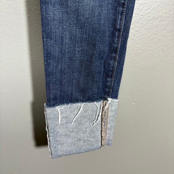 Joe's Women's Cuff Crop Midrise Medium Wash Carpi Jeans - Size 26 - Stretch Jean - Picture 3 of 7